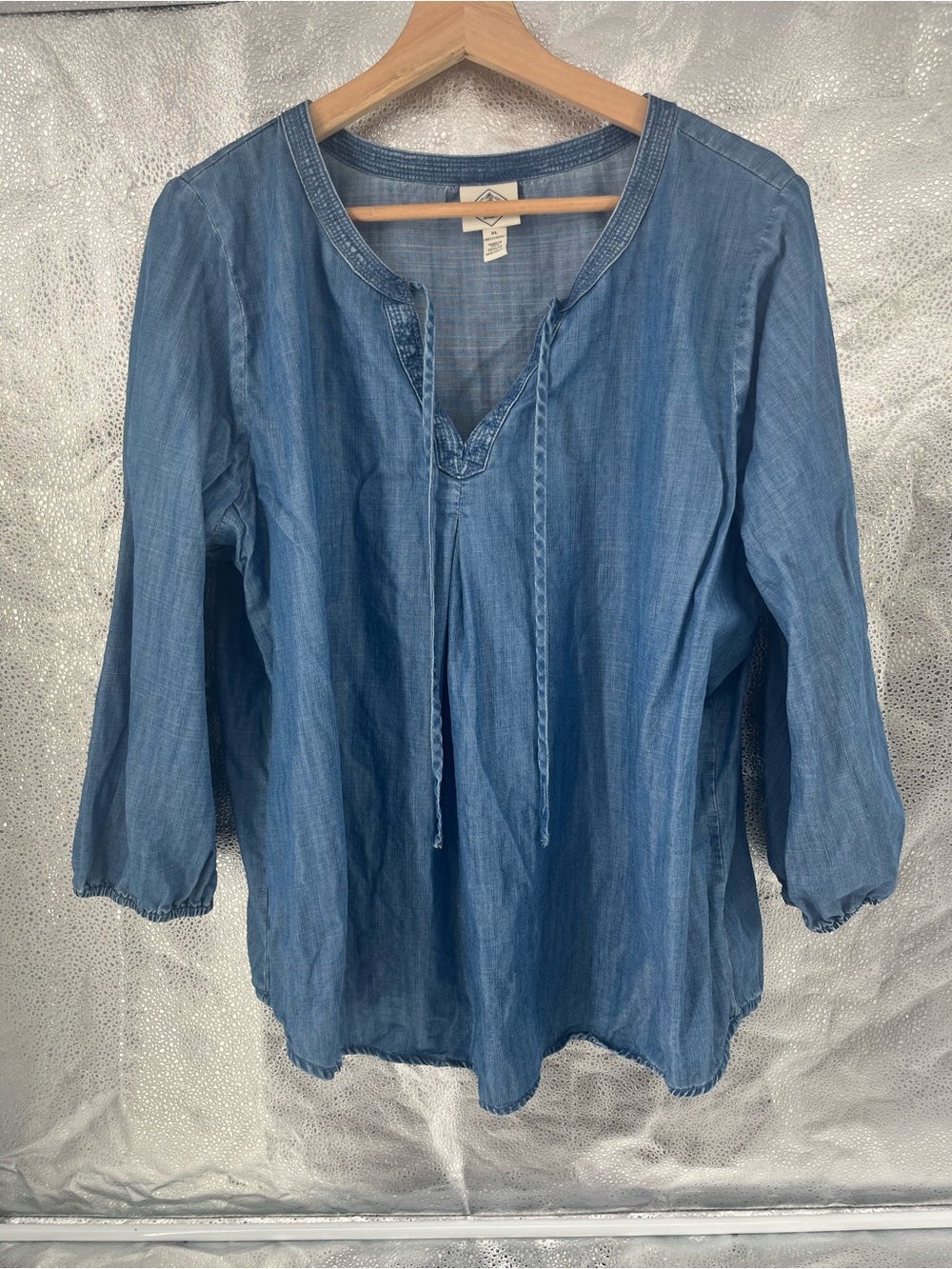 St.John's Bay 100%Lyocell Blue Denim V-neck 3/4 Sleeve Blouse Boho XL Breathable
